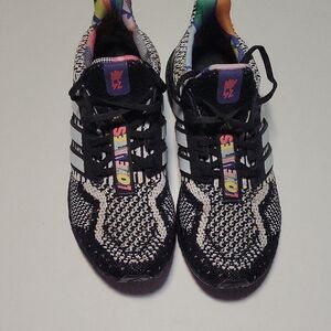 Adidas Men's Pride Love United Ultra Boost Sneakers Men 8.5